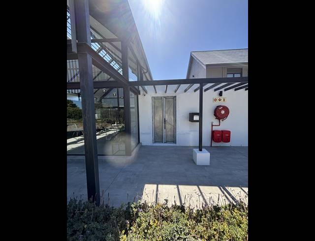 47M² OFFICE TO LET IN PAARDEVLEI